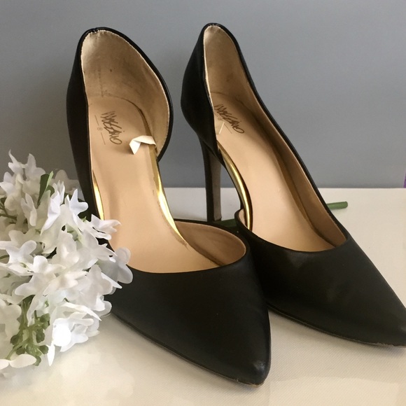 Mossimo Black Pointed Toe Pumps - Picture 1 of 4